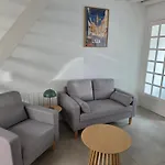 別荘 La Petite Maison De Proche Lille ロンク