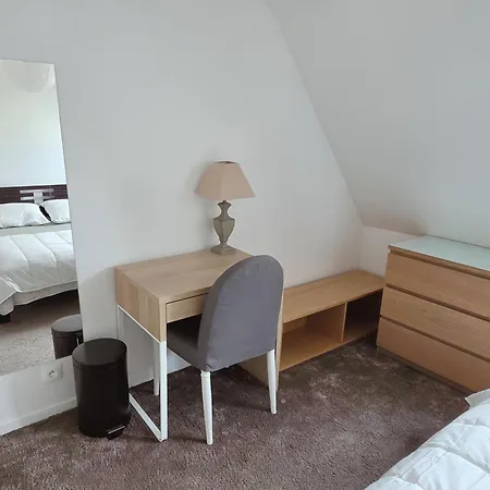 La Petite Maison De Proche Lille Hébergement de vacances *